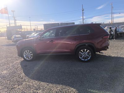 2025 Toyota Grand Highlander Platinum AWD 2.4L