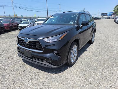 2023 Toyota Highlander Limited 2.5L Hybrid