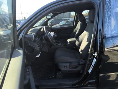 2024 Toyota Tacoma SR 4X4 2.4L