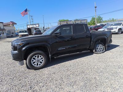 2025 Toyota Tacoma SR-5 4X4 2.4L