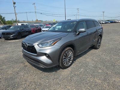 2025 Toyota Highlander 25th Anniversary AWD 2.5L Hybrid