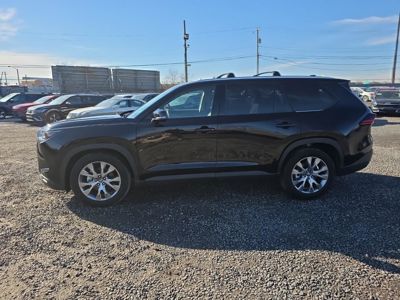 2025 Toyota Grand Highlander Limited AWD 2.5L Hybrid