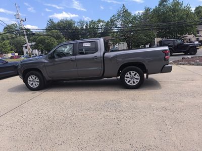 2023 Nissan Frontier