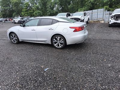 2016 Nissan Maxima