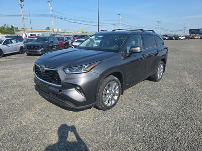 2023 Toyota Highlander Limited AWD 2.5L Hybrid