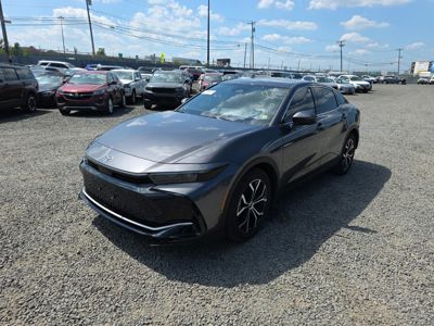 2023 Toyota Crown XLE AWD Hybrid 2.5L