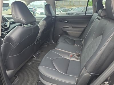 2023 Toyota Highlander XLE AWD 2.4L