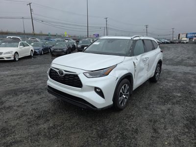 2024 Toyota Highlander XLE AWD 2.4L
