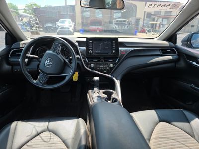 2023 Toyota Camry SE 2.5L