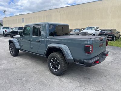 2025 Jeep Gladiator