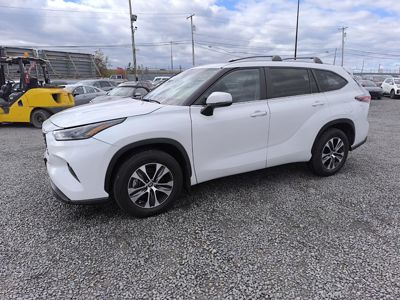 2023 Toyota Highlander XLE AWD 2.4L