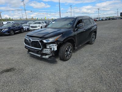 2025 Toyota Highlander XLE AWD 2.4L