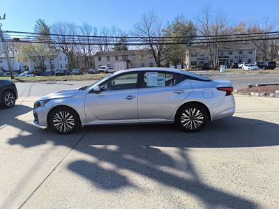 2025 Nissan Altima