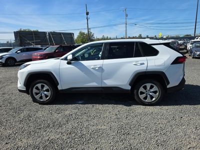 2022 Toyota RAV-4 LE AWD 2.5L