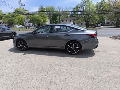 2025 Nissan Altima