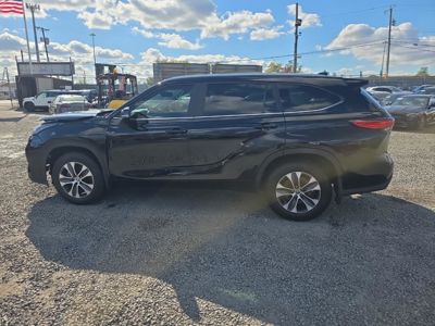 2023 Toyota Highlander XLE AWD 2.4L
