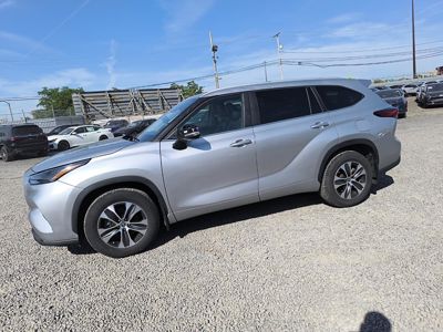 2023 Toyota Highlander XLE 2.4L