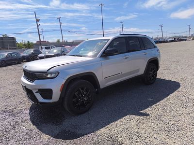 2024 Jeep Grand Cherokee Altitude X 4X4 3.6L