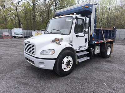 2009 Freightliner M2 - Stock 22901