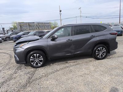 2024 Toyota Highlander XLE AWD 2.4L