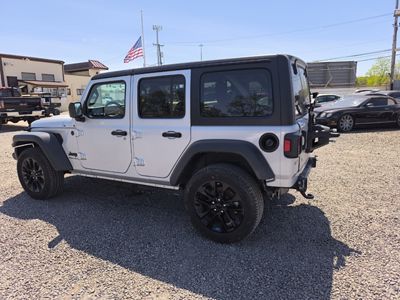 2023 Jeep Wrangler Sport 4X4 2.0L