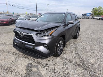2024 Toyota Highlander XLE AWD 2.4L